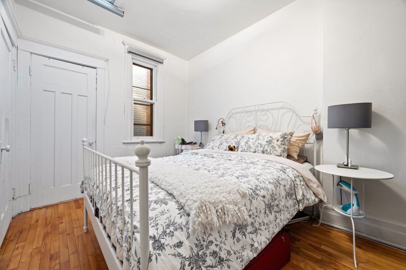4098 – 4100 Rue St-Hubert Montréal (Le Plateau-Mont-Royal) (Montréal)
