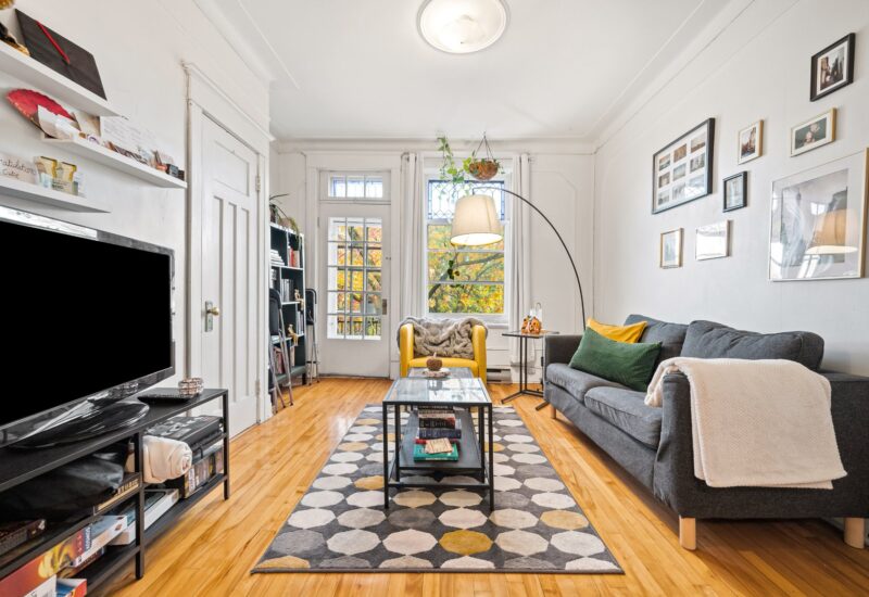 4098 – 4100 Rue St-Hubert Montréal (Le Plateau-Mont-Royal) (Montréal)