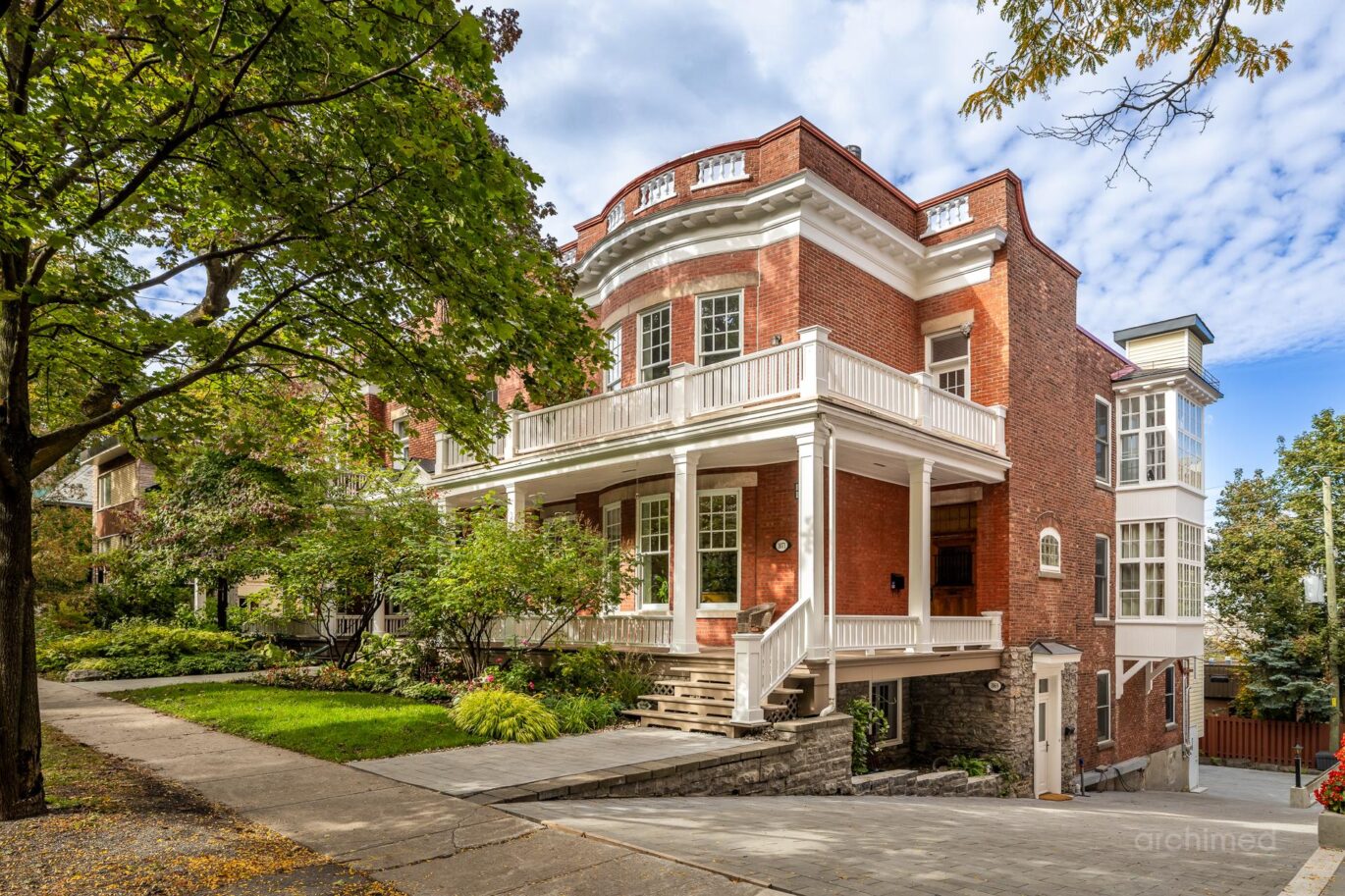 1071 Boul. Mont-Royal Montréal (Outremont) (Montréal)