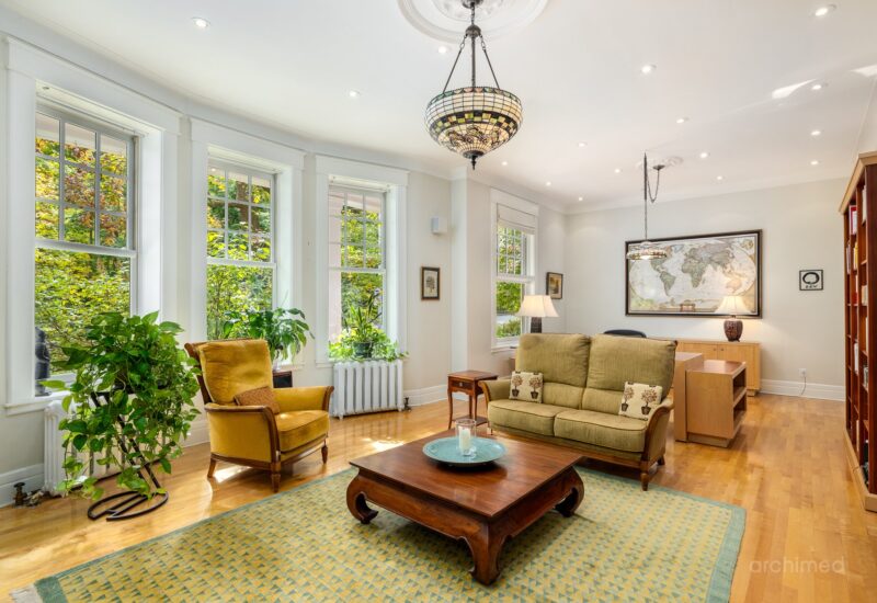 1071 Boul. Mont-Royal Montréal (Outremont) (Montréal)