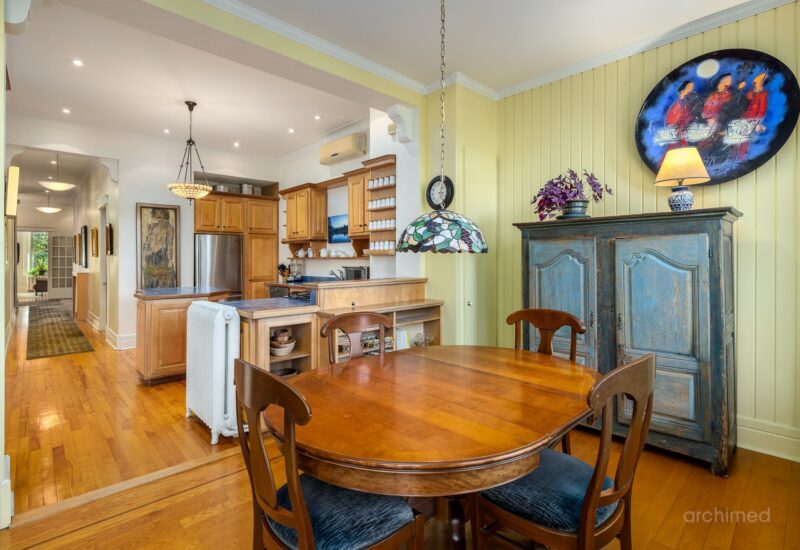 1071 Boul. Mont-Royal Montréal (Outremont) (Montréal)
