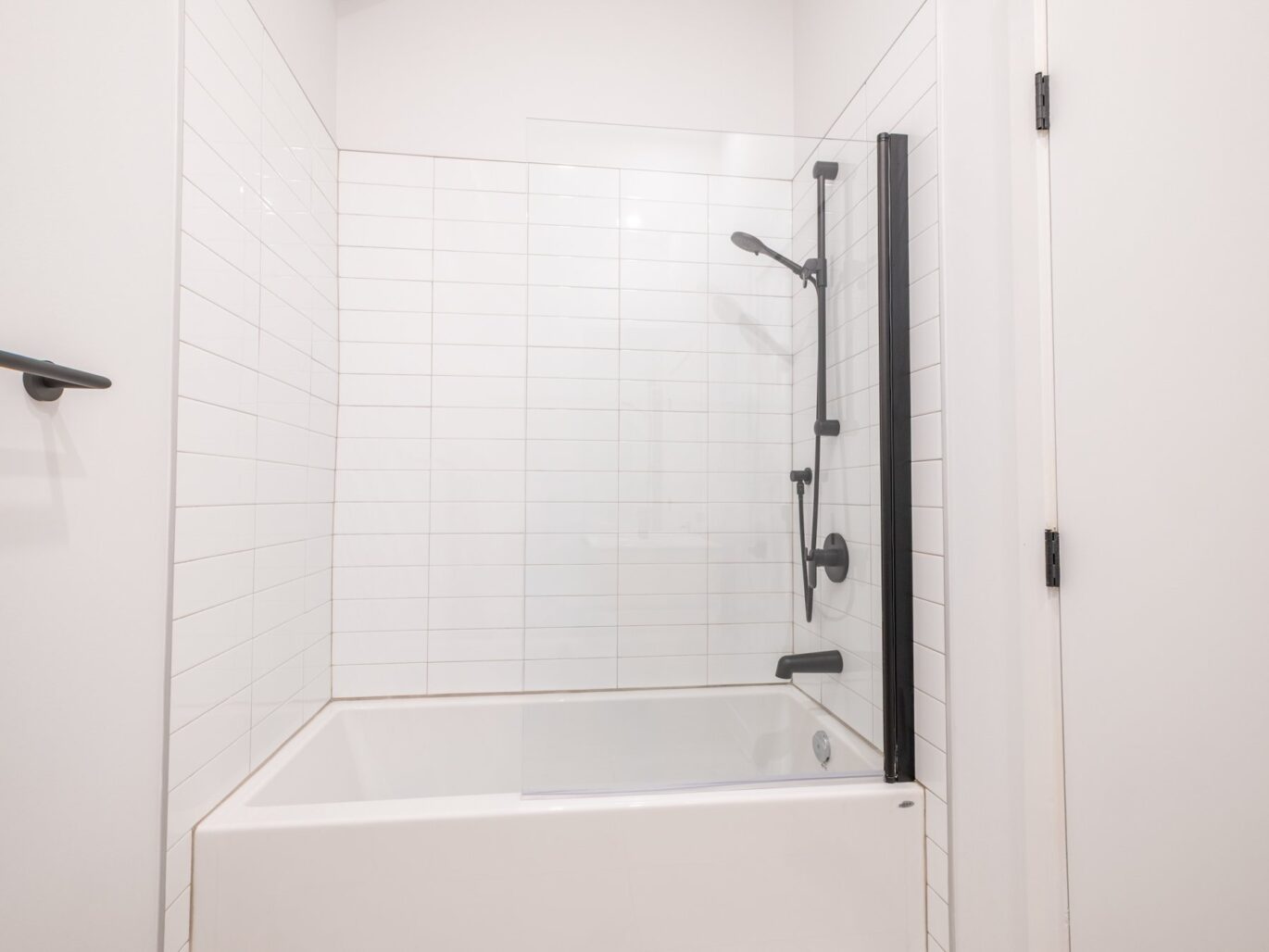 7448 Av. De Chateaubriand #B Montréal (Villeray/Saint-Michel/Parc-Extension) (Montréal)
