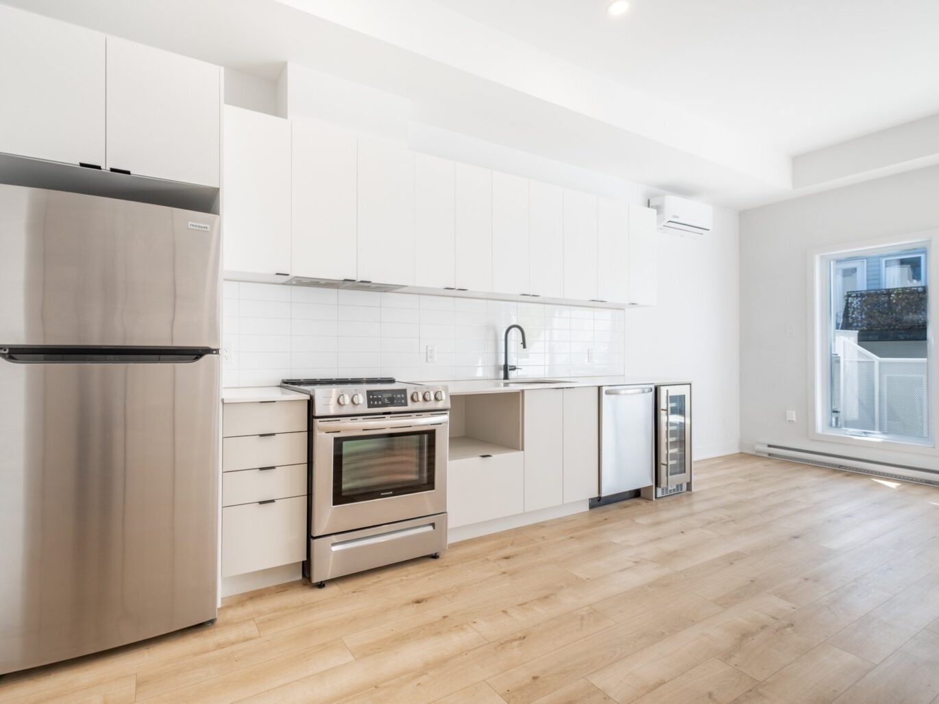 7448 Av. De Chateaubriand #B Montréal (Villeray/Saint-Michel/Parc-Extension) (Montréal)