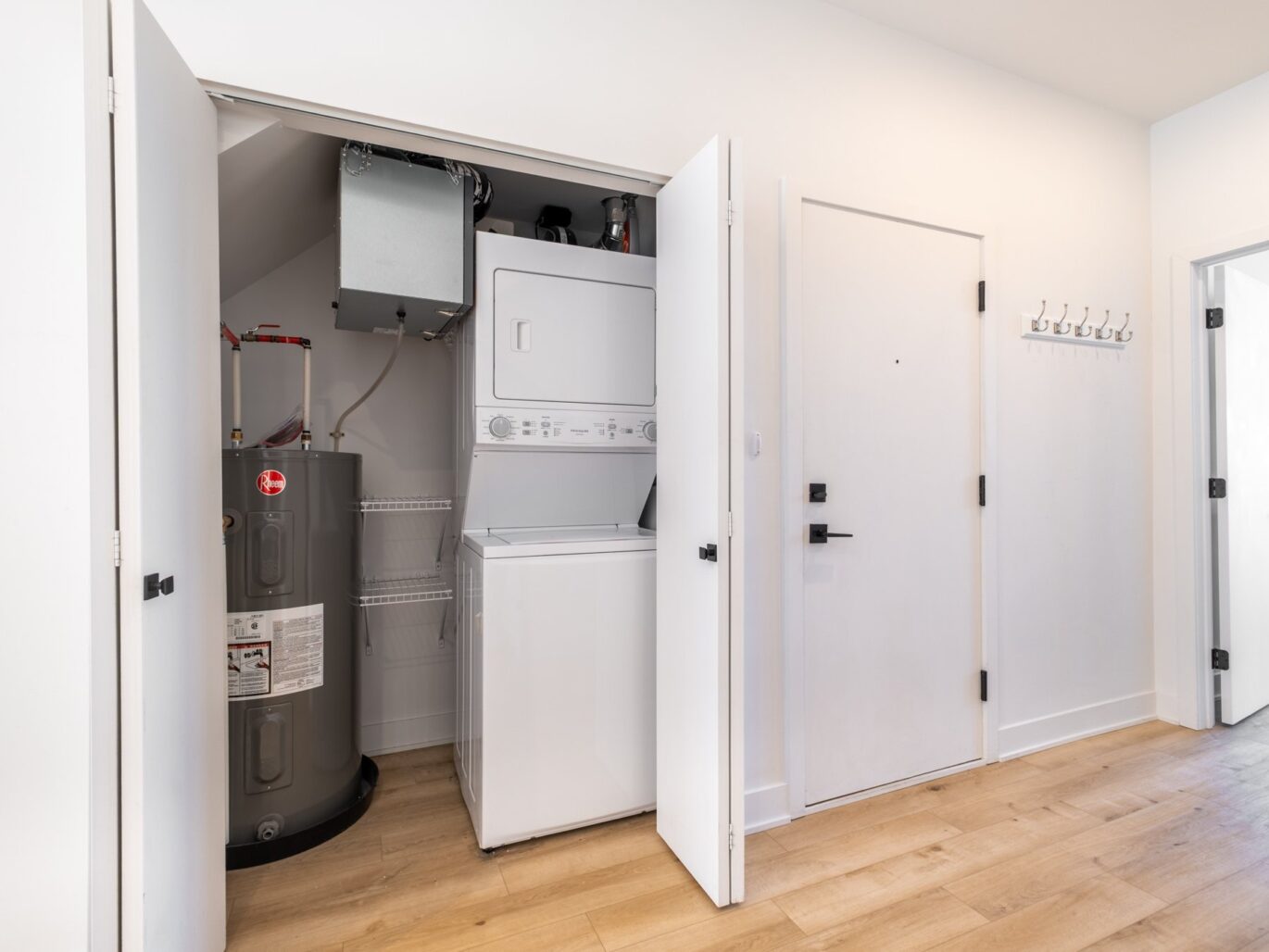 7448 Av. De Chateaubriand #B Montréal (Villeray/Saint-Michel/Parc-Extension) (Montréal)