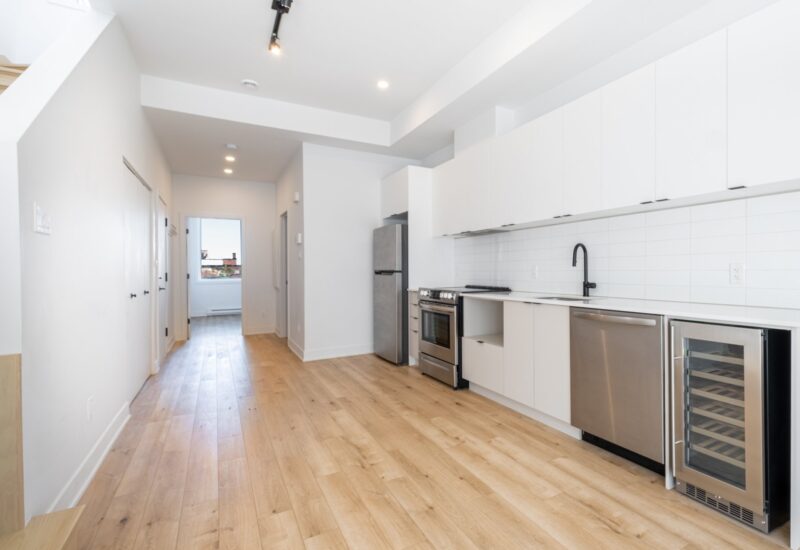 7448 Av. De Chateaubriand #B Montréal (Villeray/Saint-Michel/Parc-Extension) (Montréal)
