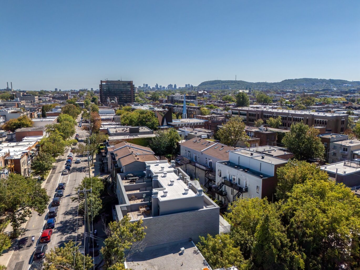 7448 Av. De Chateaubriand #B Montréal (Villeray/Saint-Michel/Parc-Extension) (Montréal)