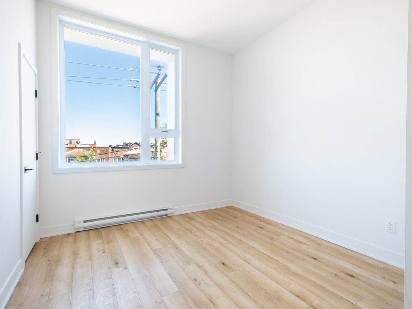7448 Av. De Chateaubriand #B Montréal (Villeray/Saint-Michel/Parc-Extension) (Montréal)