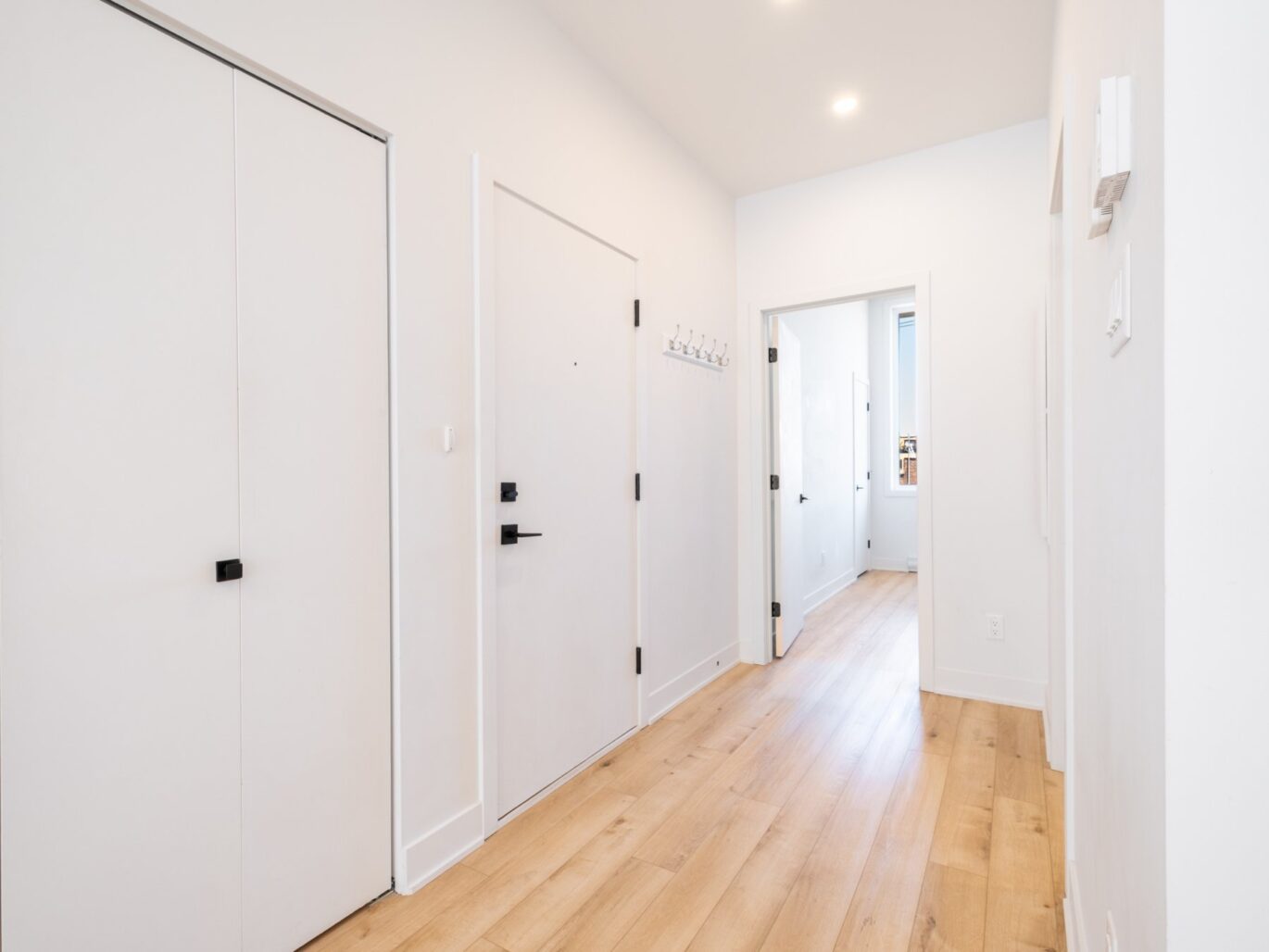 7448 Av. De Chateaubriand #B Montréal (Villeray/Saint-Michel/Parc-Extension) (Montréal)