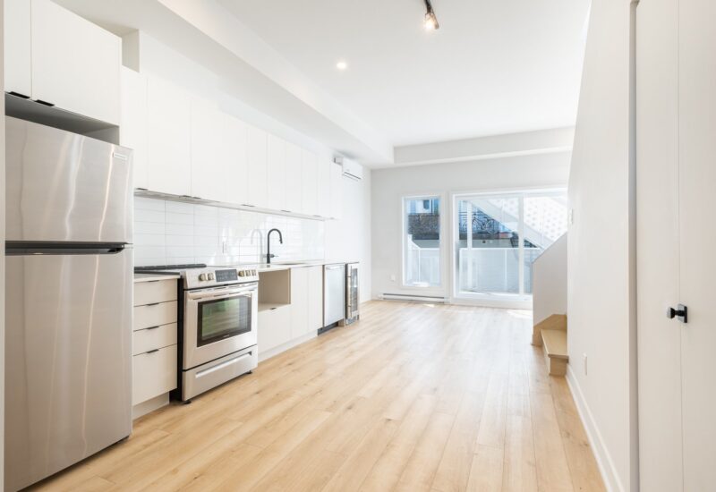 7448 Av. De Chateaubriand #B Montréal (Villeray/Saint-Michel/Parc-Extension) (Montréal)