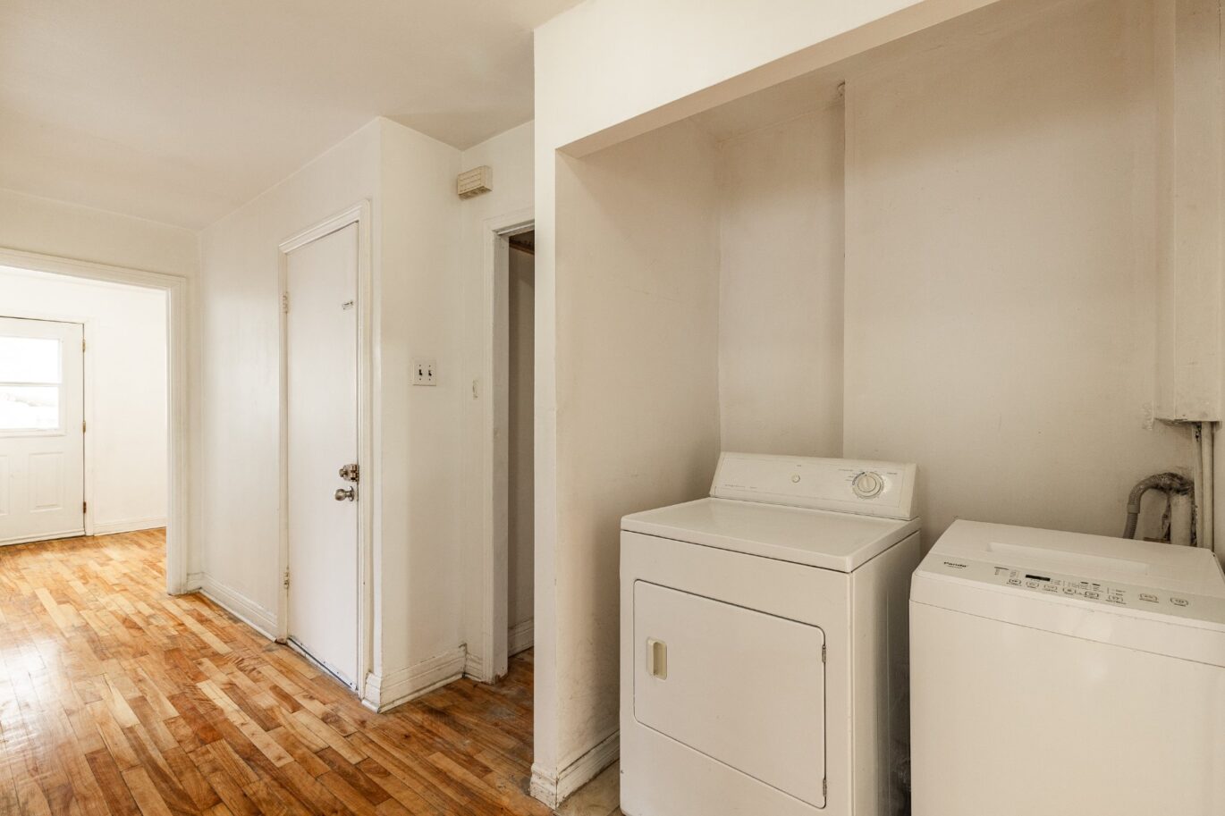 6492 Av. McLynn Montréal (Côte-des-Neiges/Notre-Dame-de-Grâce) (Montréal)