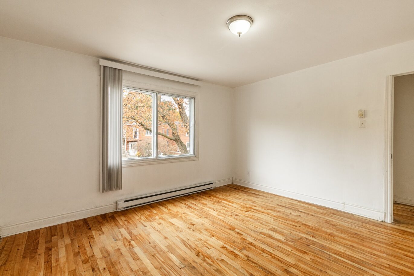 6492 Av. McLynn Montréal (Côte-des-Neiges/Notre-Dame-de-Grâce) (Montréal)