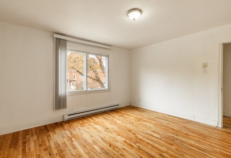 6492 Av. McLynn Montréal (Côte-des-Neiges/Notre-Dame-de-Grâce) (Montréal)