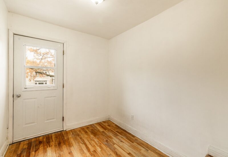 6492 Av. McLynn Montréal (Côte-des-Neiges/Notre-Dame-de-Grâce) (Montréal)