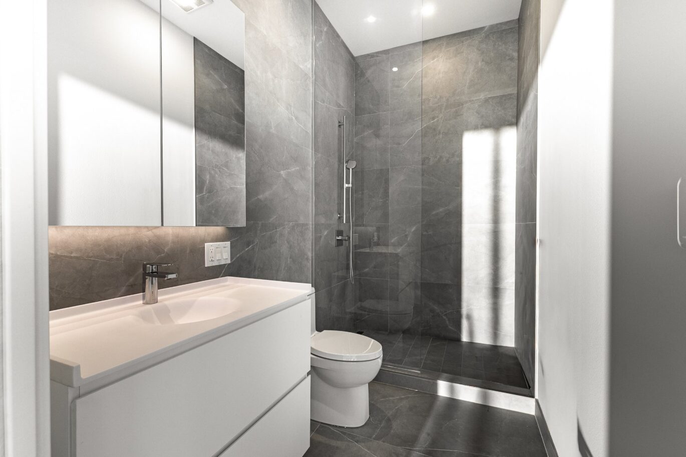 1000 Rue André-Prévost #4102 Montréal (Verdun/Île-des-Sœurs) (Montréal)