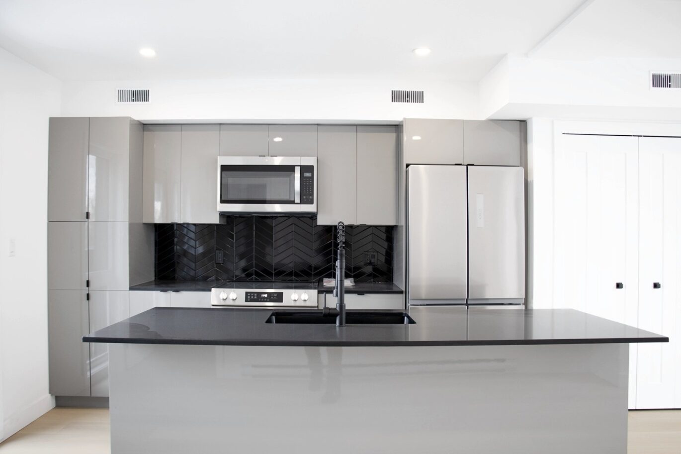 5350 Av. Victoria #202A Montréal (Côte-des-Neiges/Notre-Dame-de-Grâce) (Montréal)