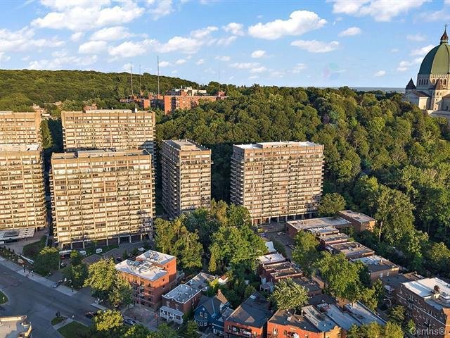 4900 Ch. de la Côte-des-Neiges #1 Montréal (Côte-des-Neiges/Notre-Dame-de-Grâce) (Montréal)