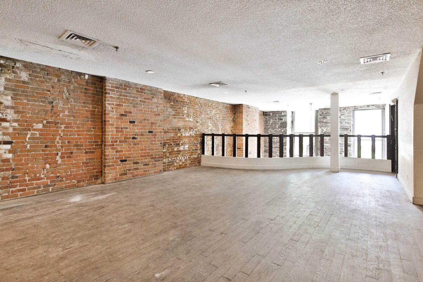 3458 Av. du Parc Montréal (Le Plateau-Mont-Royal) (Montréal)