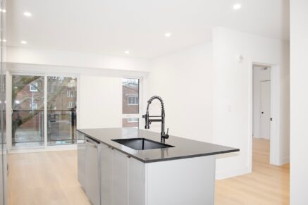 5350 Av. Victoria #103A Montréal (Côte-des-Neiges/Notre-Dame-de-Grâce) (Montréal)