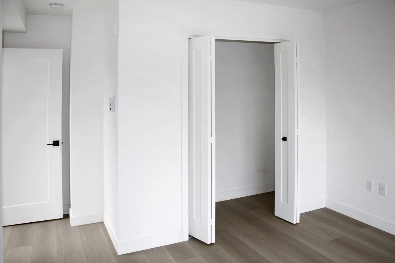 5350 Av. Victoria #101A Montréal (Côte-des-Neiges/Notre-Dame-de-Grâce) (Montréal)