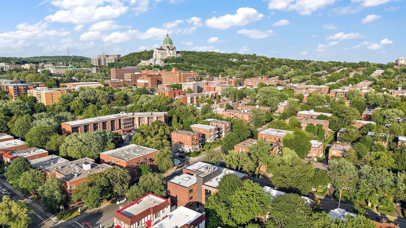 5350 Av. Victoria #101A Montréal (Côte-des-Neiges/Notre-Dame-de-Grâce) (Montréal)