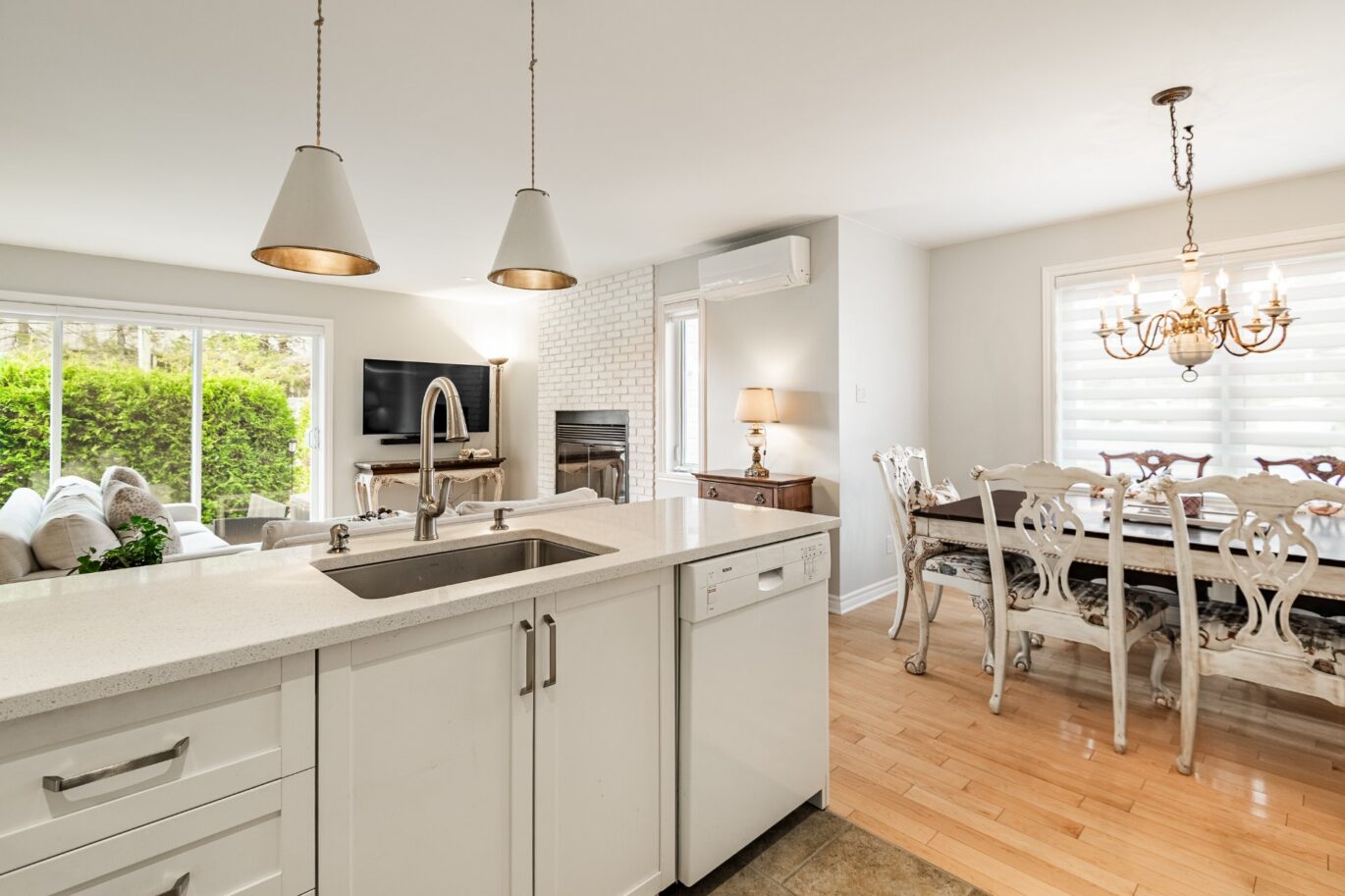54 Rue Principale #A Saint-Sauveur (Laurentides)