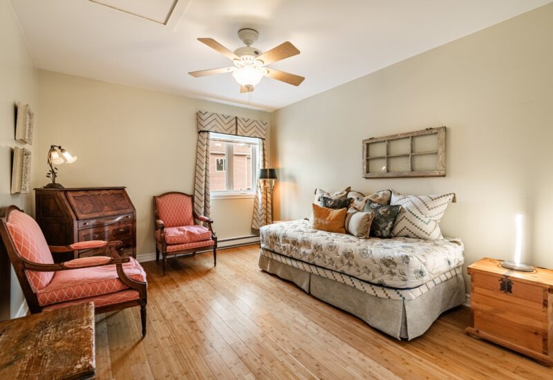 54 Rue Principale #A Saint-Sauveur (Laurentides)