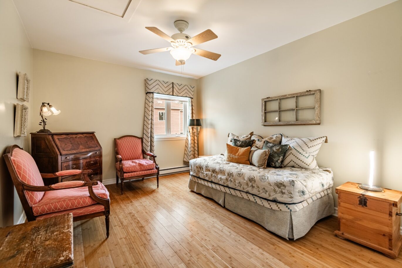 54 Rue Principale #A Saint-Sauveur (Laurentides)