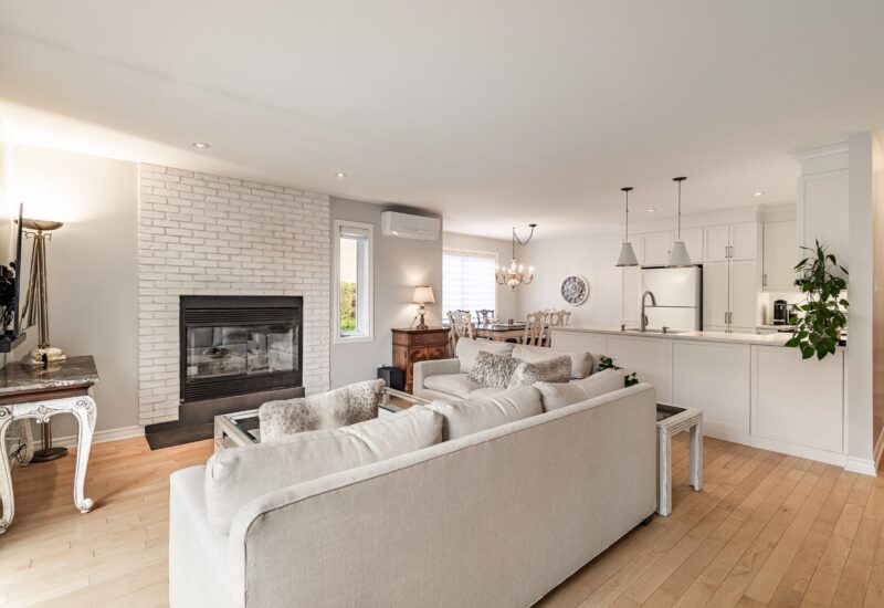 54 Rue Principale #A Saint-Sauveur (Laurentides)