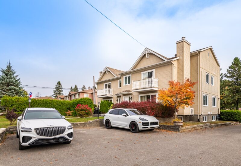 54 Rue Principale #A Saint-Sauveur (Laurentides)
