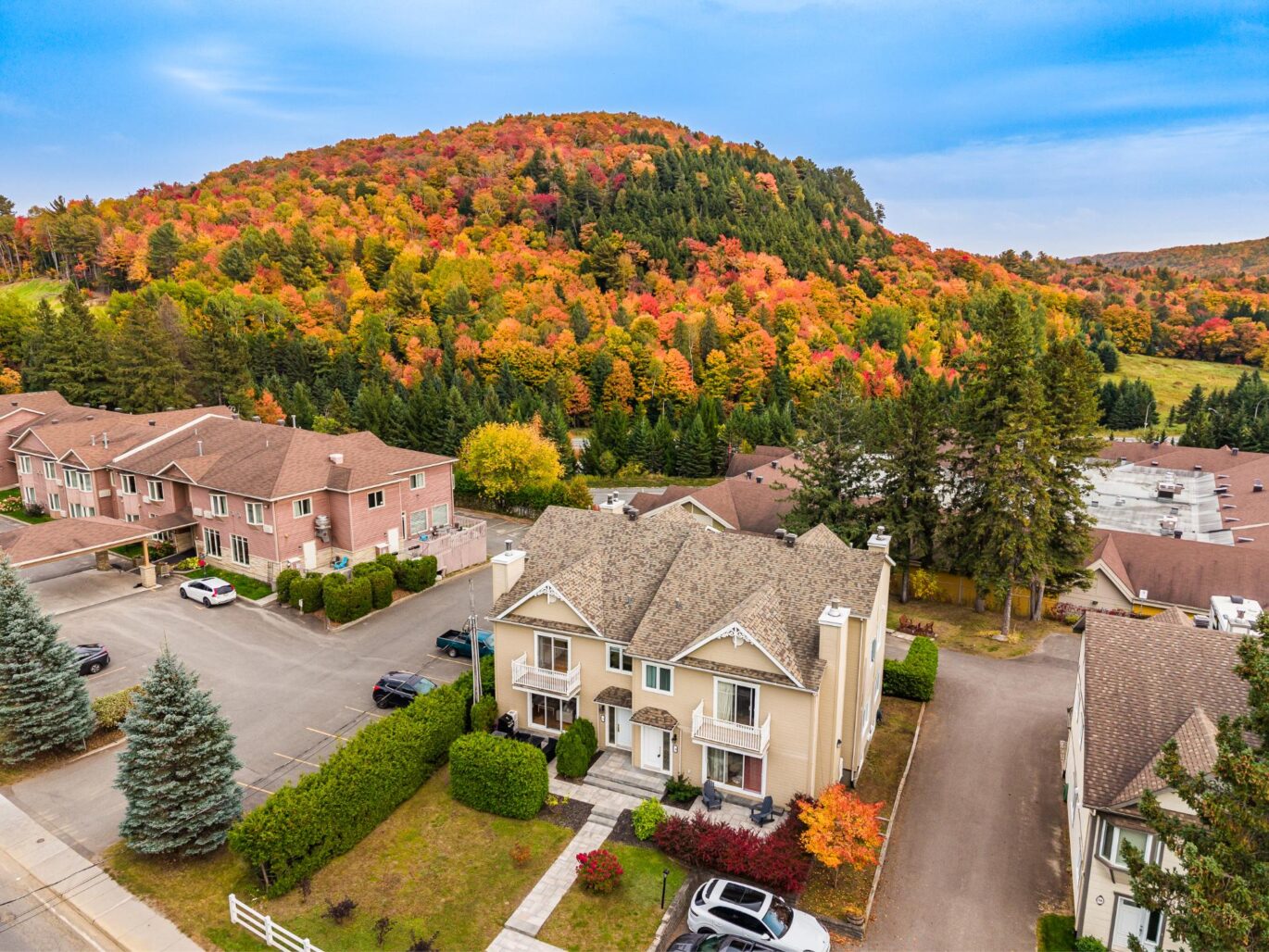 54 Rue Principale #A Saint-Sauveur (Laurentides)